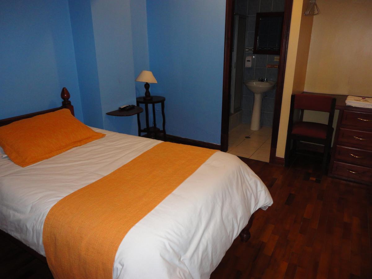 Hotel Estacion Риобамба Экстерьер фото
